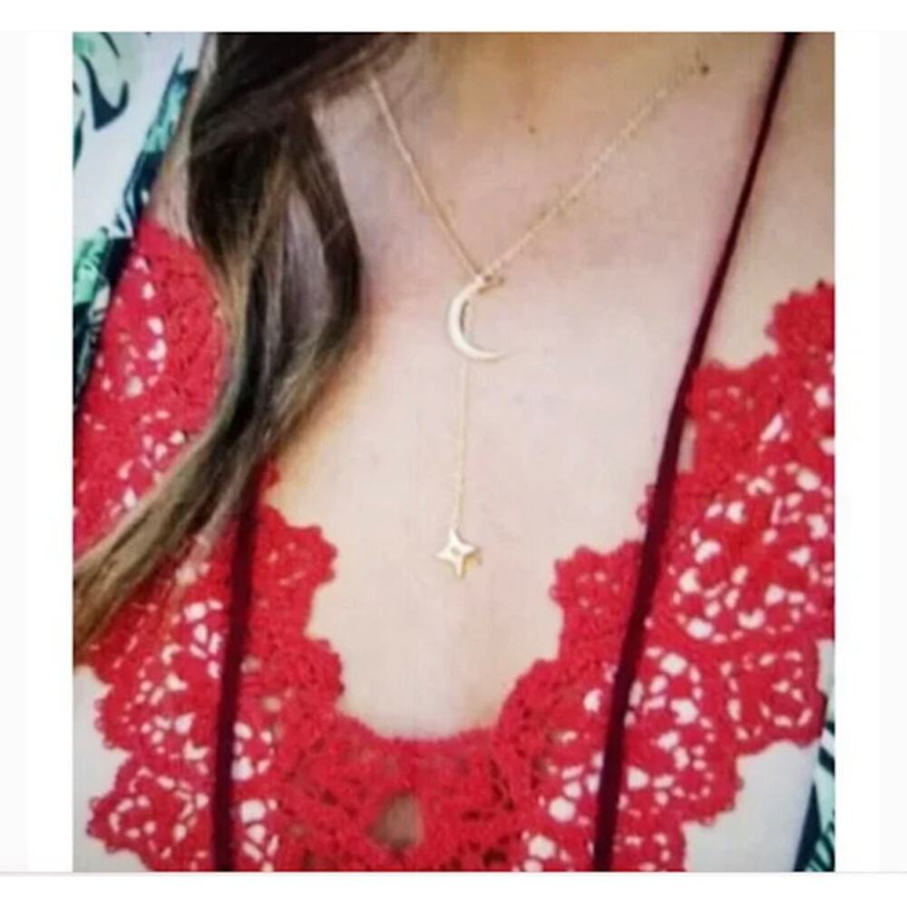 NWT Lili Claspe Moon and Star‎ Lariat Necklace Gold Plated
